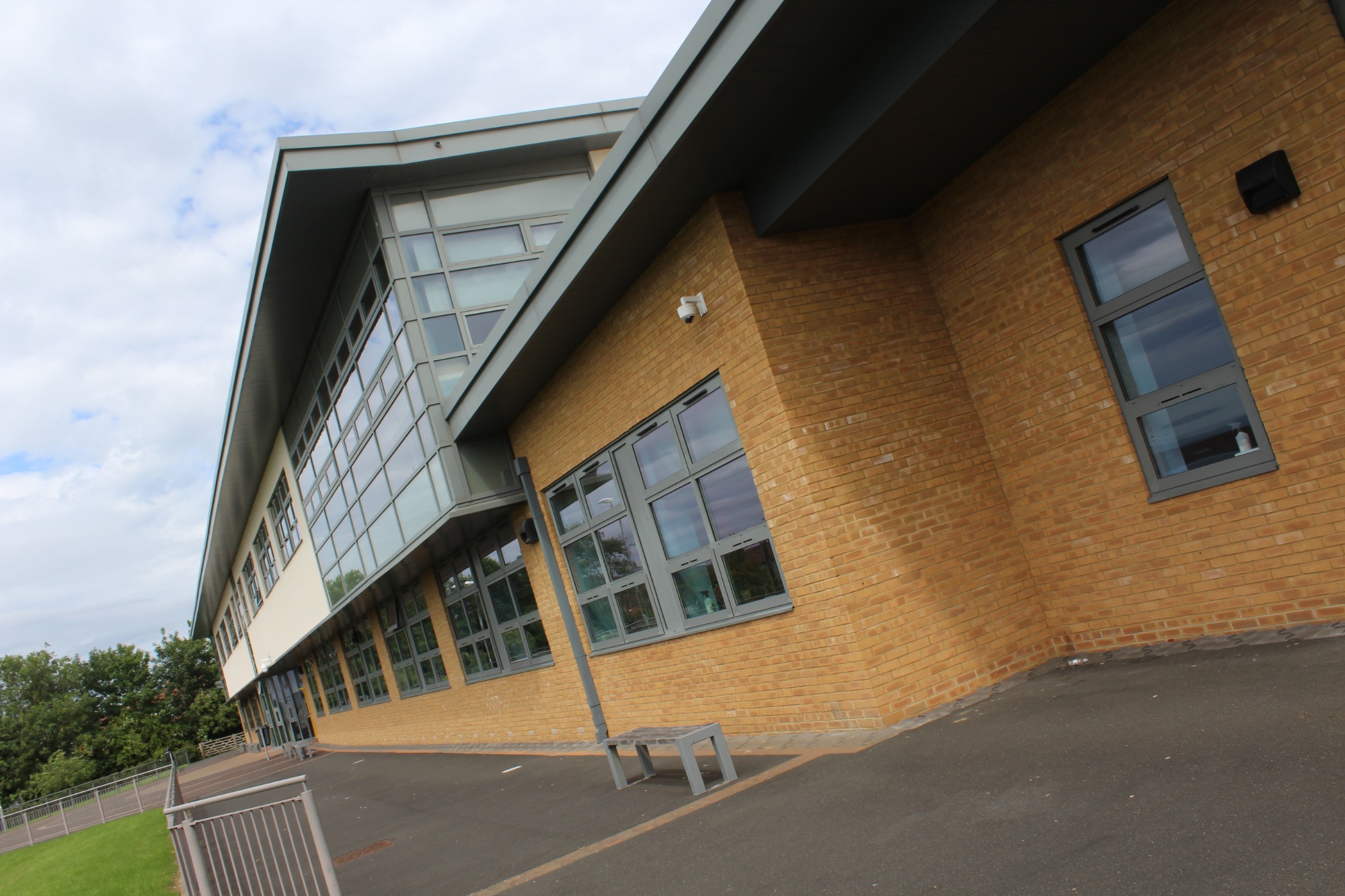 Image of Trinity Academy Newcastle Upper site building